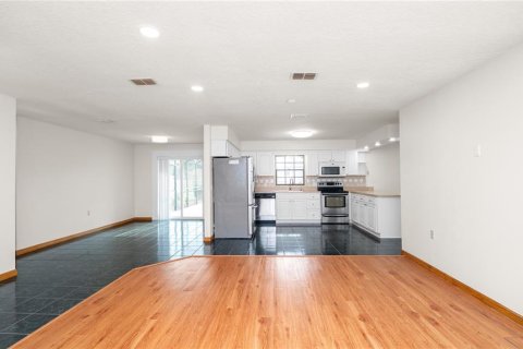Casa en venta en Lakeland, Florida, 3 dormitorios, 153.66 m2 № 1827111 - foto 12