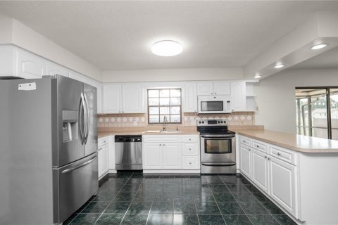Casa en venta en Lakeland, Florida, 3 dormitorios, 153.66 m2 № 1827111 - foto 13