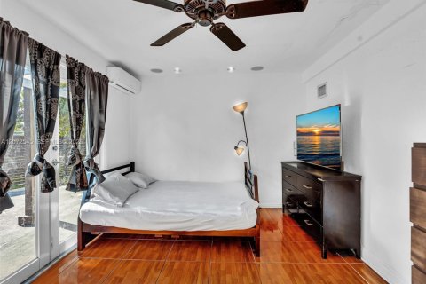 Casa en venta en Miami Gardens, Florida, 4 dormitorios, 134.43 m2 № 2309388 - foto 20