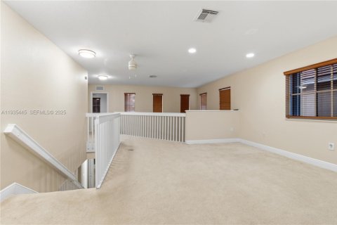 Casa en venta en Homestead, Florida, 4 dormitorios, 244.05 m2 № 1993492 - foto 14