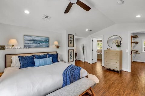 Villa ou maison à louer à Fort Lauderdale, Floride: 4 chambres, 331.66 m2 № 2036952 - photo 21