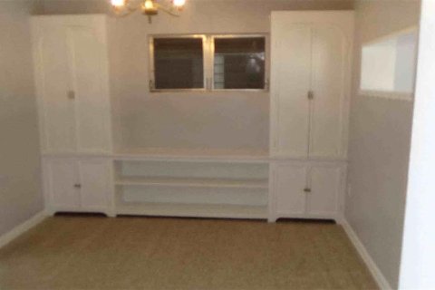 House in Winter Park, Florida 3 bedrooms, 141.77 sq.m. № 1866058 - photo 11