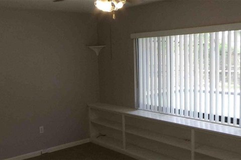 House in Winter Park, Florida 3 bedrooms, 141.77 sq.m. № 1866058 - photo 12