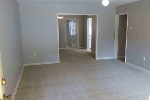 House in Winter Park, Florida 3 bedrooms, 141.77 sq.m. № 1866058 - photo 3
