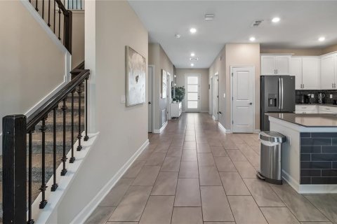 House in Davenport, Florida 8 bedrooms, 373.37 sq.m. № 1853984 - photo 16