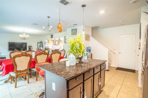 Casa en venta en Mascotte, Florida, 4 dormitorios, 208.29 m2 № 2329361 - foto 11