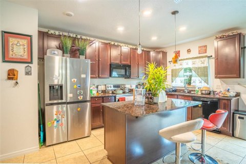 Casa en venta en Mascotte, Florida, 4 dormitorios, 208.29 m2 № 2329361 - foto 9