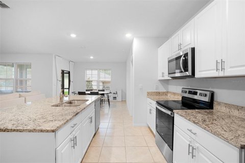 Купить виллу или дом в Деланд, Флорида 6 комнат, 156.54м2, № 1799828 - фото 7