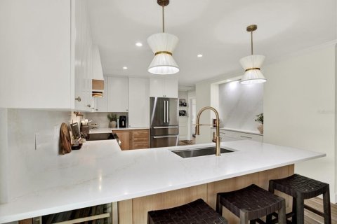 Casa en venta en Saint Petersburg, Florida, 3 dormitorios, 178 m2 № 2203316 - foto 11
