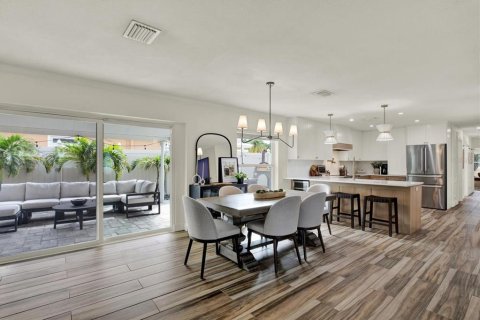 Casa en venta en Saint Petersburg, Florida, 3 dormitorios, 178 m2 № 2203316 - foto 10