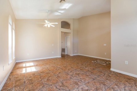 Casa en alquiler en Orlando, Florida, 4 dormitorios, 184.41 m2 № 1849432 - foto 4