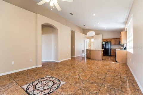 Casa en alquiler en Orlando, Florida, 4 dormitorios, 184.41 m2 № 1849432 - foto 8