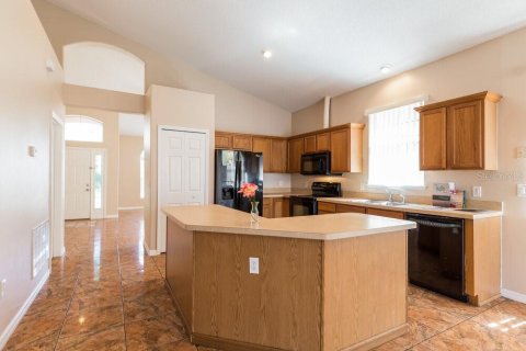 Casa en alquiler en Orlando, Florida, 4 dormitorios, 184.41 m2 № 1849432 - foto 6