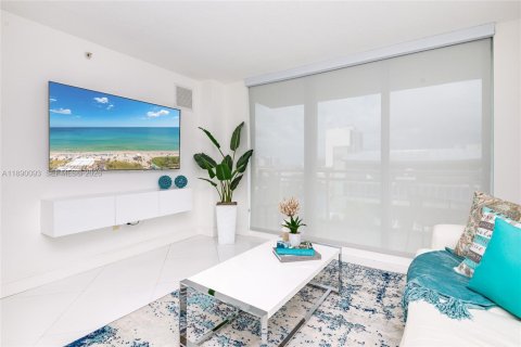 Copropriété à louer à Miami Beach, Floride: 1 chambre, 75.44 m2 № 2169727 - photo 3
