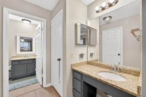 Condominio en venta en Longwood, Florida, 2 dormitorios, 126.81 m2 № 2166571 - foto 20