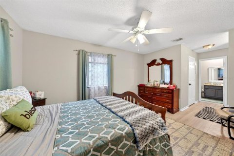 Condominio en venta en Longwood, Florida, 2 dormitorios, 126.81 m2 № 2166571 - foto 18