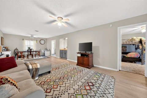 Condominio en venta en Longwood, Florida, 2 dormitorios, 126.81 m2 № 2166571 - foto 5