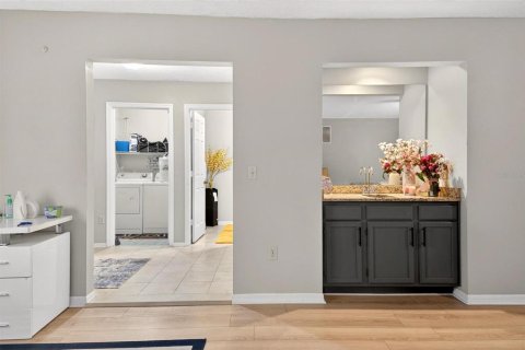 Condominio en venta en Longwood, Florida, 2 dormitorios, 126.81 m2 № 2166571 - foto 7