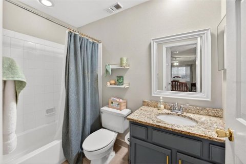 Condominio en venta en Longwood, Florida, 2 dormitorios, 126.81 m2 № 2166571 - foto 21