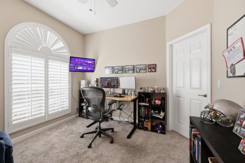 Casa en venta en West Palm Beach, Florida, 5 dormitorios, 282.33 m2 № 2189611 - foto 6