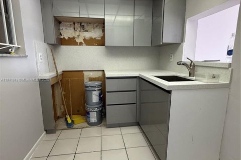 Appartement à Miami, Floride 2 chambres, 67.45 m2 № 1980634