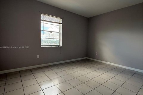 Appartement à louer à Miami, Floride: 2 chambres, 67.45 m2 № 1980634 - photo 8