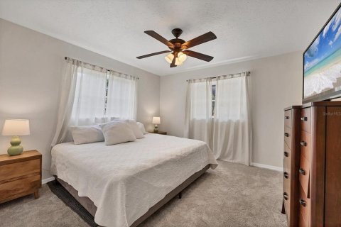 Villa ou maison à vendre à Sarasota, Floride: 3 chambres, 188.78 m2 № 1843059 - photo 19