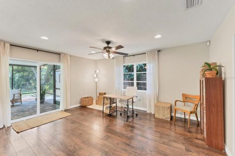 Villa ou maison à vendre à Sarasota, Floride: 3 chambres, 188.78 m2 № 1843059 - photo 14