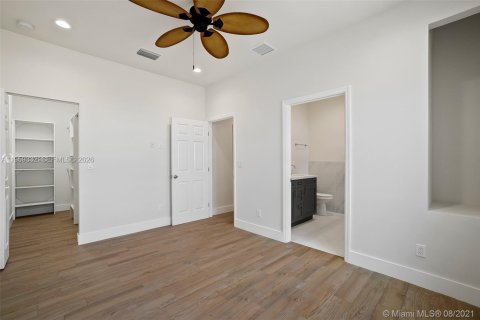 Casa en alquiler en Lake Worth, Florida, 3 dormitorios, 105.17 m2 № 2019803 - foto 15