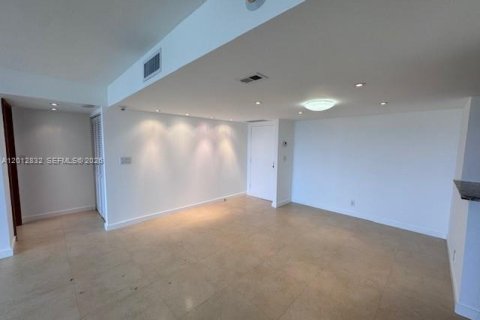 Copropriété à louer à Lauderdale-by-the-Sea, Floride: 2 chambres, 130.06 m2 № 2171180 - photo 4