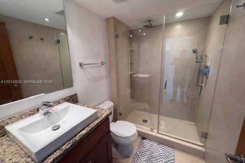 Copropriété à louer à Lauderdale-by-the-Sea, Floride: 2 chambres, 130.06 m2 № 2171180 - photo 19