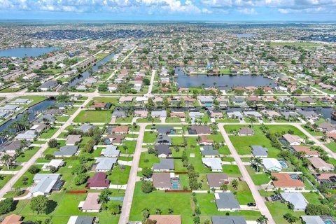 Land in Cape Coral, Florida № 1892133 - photo 18