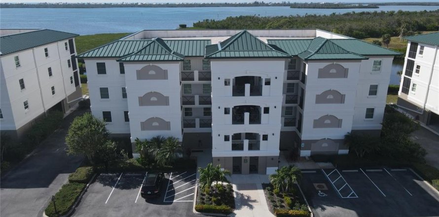 Condo à Englewood, Floride, 3 chambres № 2195946