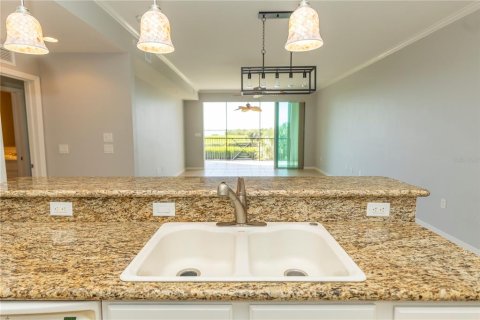 Copropriété à vendre à Englewood, Floride: 3 chambres, 177.72 m2 № 2195946 - photo 18