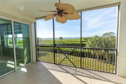 Copropriété à vendre à Englewood, Floride: 3 chambres, 177.72 m2 № 2195946 - photo 8