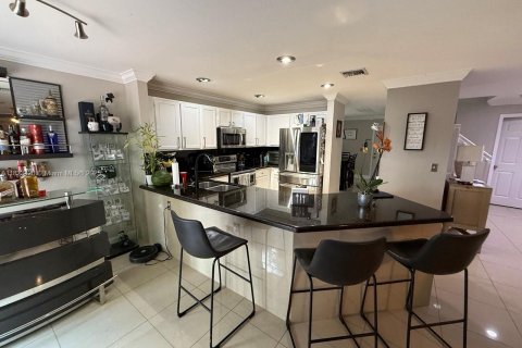 House in Deerfield Beach, Florida 4 bedrooms, 195.09 sq.m. № 1794112 - photo 25