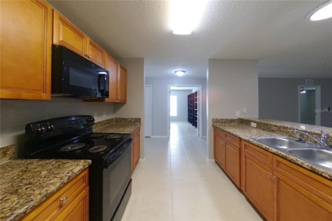 Villa ou maison à louer à Winter Garden, Floride: 4 chambres, 232.72 m2 № 2418720 - photo 6
