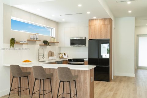 Townhouse in Fort Lauderdale, Florida 3 bedrooms, 184.41 sq.m. № 1934468 - photo 5