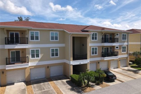 Condo in New Port Richey, Florida, 2 bedrooms  № 2303348