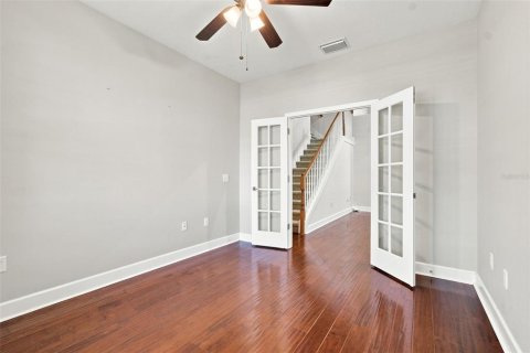 Villa ou maison à vendre à Tampa, Floride: 3 chambres, 192.31 m2 № 2347304 - photo 11