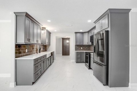 Villa ou maison à vendre à Ruskin, Floride: 3 chambres, 278.52 m2 № 1431982 - photo 13