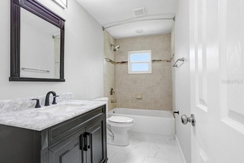 Villa ou maison à vendre à Ruskin, Floride: 3 chambres, 278.52 m2 № 1431982 - photo 25