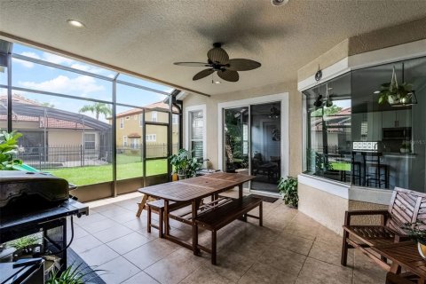 House in Windermere, Florida 4 bedrooms, 202.62 sq.m. № 1824202 - photo 30