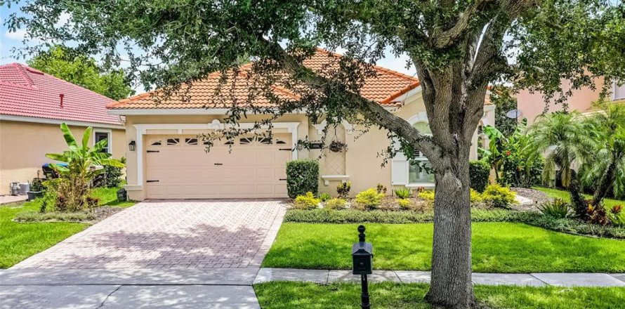House in Windermere, Florida 4 bedrooms, 202.62 sq.m. № 1824202