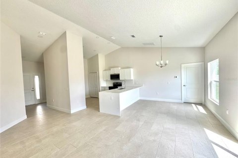 Villa ou maison à louer à Orlando, Floride: 3 chambres, 154.22 m2 № 1636298 - photo 5