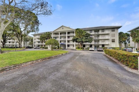 Condominio en Davie, Florida, 2 dormitorios  № 2064322