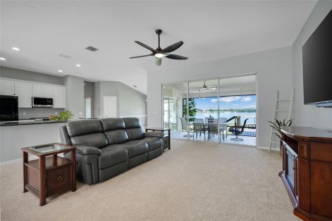 Casa en venta en Groveland, Florida, 3 dormitorios, 186.83 m2 № 2229732 - foto 10