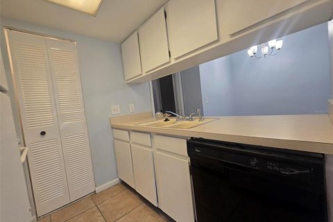Copropriété à louer à Tampa, Floride: 1 chambre, 55.28 m2 № 2411598 - photo 5