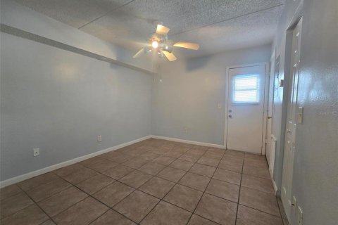 Copropriété à louer à Tampa, Floride: 1 chambre, 55.28 m2 № 2411598 - photo 11