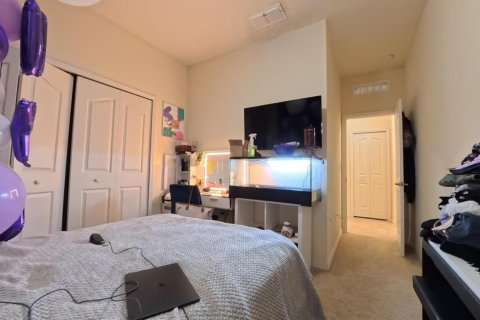 House in Orlando, Florida 3 bedrooms, 159.7 sq.m. № 2187390 - photo 20